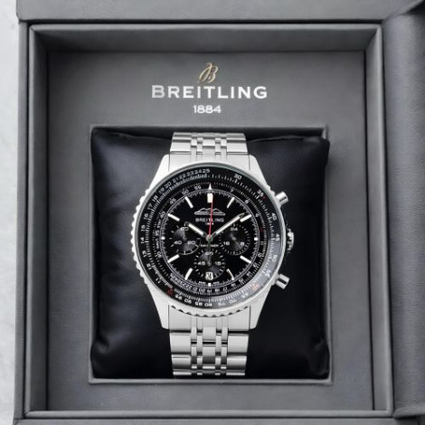 Breitling Navitimer